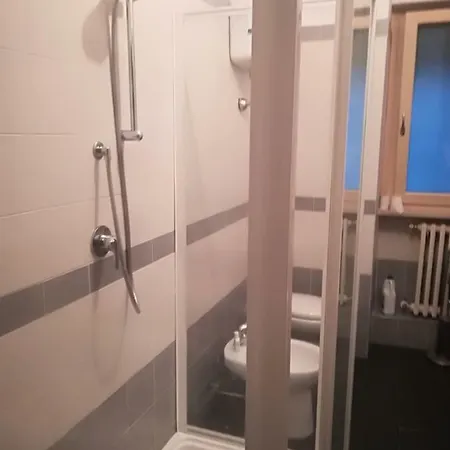 Vilma House 만프레도니아